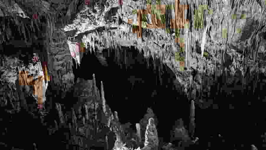 Cueva de Valporquero