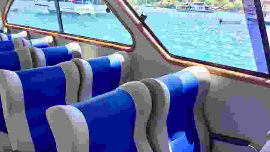Passenger cabin of speed boat