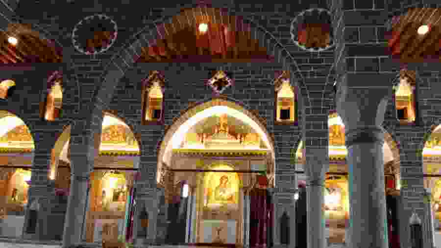 Surp Giragos Kilisesi
