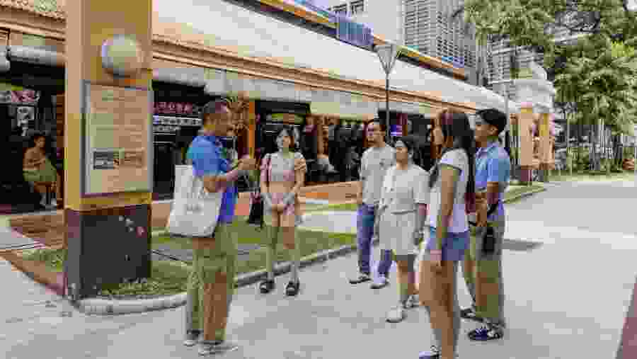 Authentic Singapore Street Food Tour