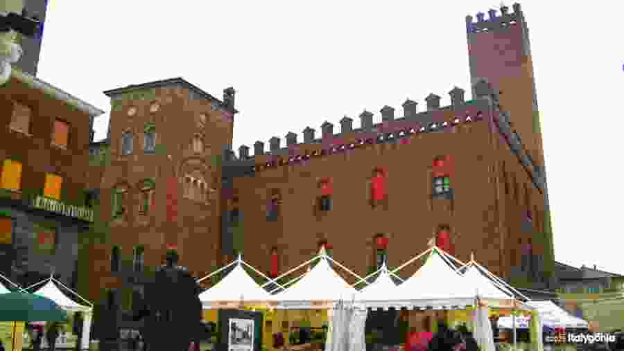 Cremona walking tour