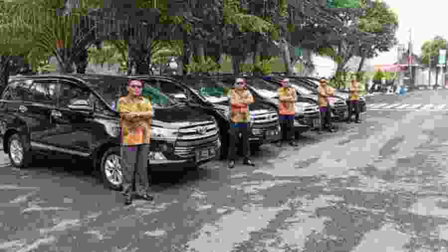 Travel Comfortably on this One Day Tour