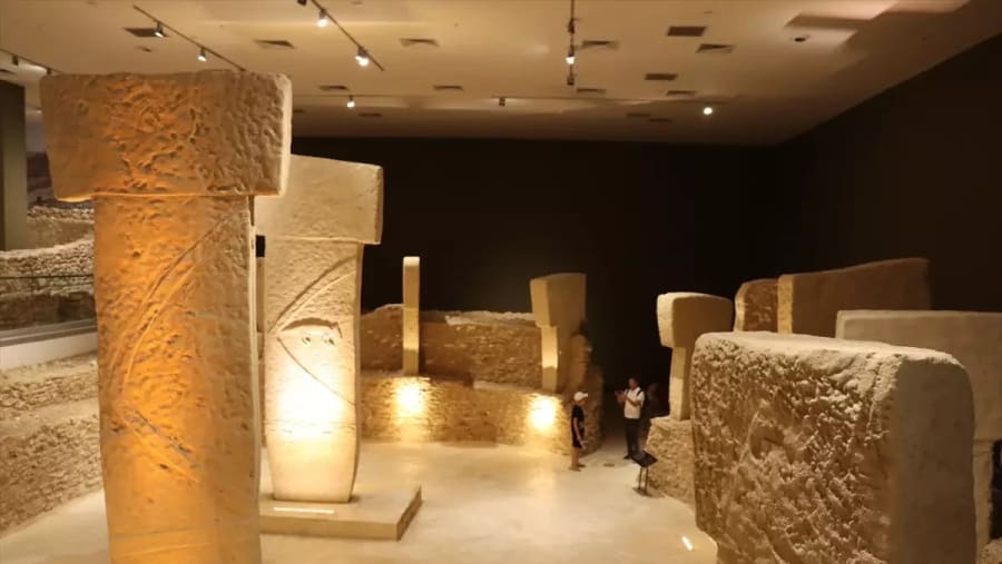 Göbeklitepe, Karahantepe and Fishlake Tour