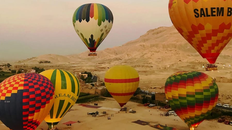 Adventure Hot Air Balloon Ride Tour in Luxor