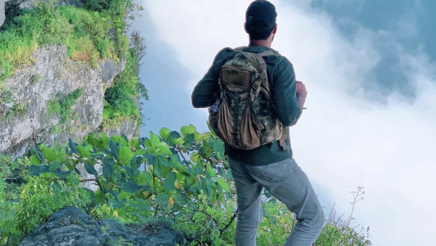 Walk above the clouds in moon mountain