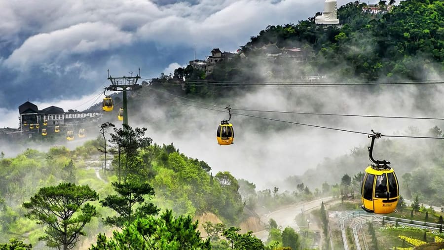 Cable car to Ba Na Hills
