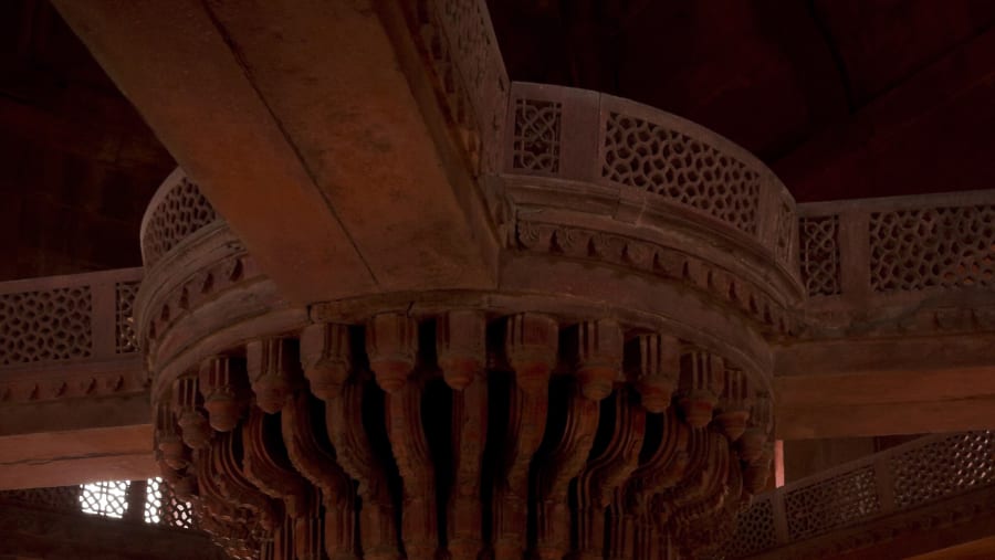 The Interior view of the central pillar of the Diwan-E-Khas or Hall of Private Audince in the courtyard of the Jodhabai's palace in Fatehpur Sikri