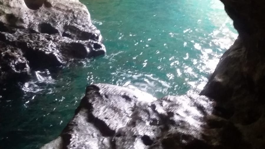 Keshet Cave