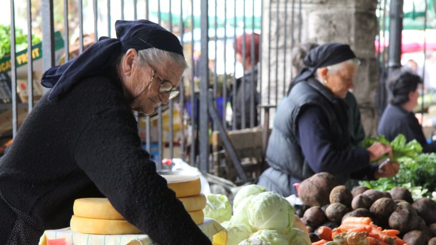Visit the Green market