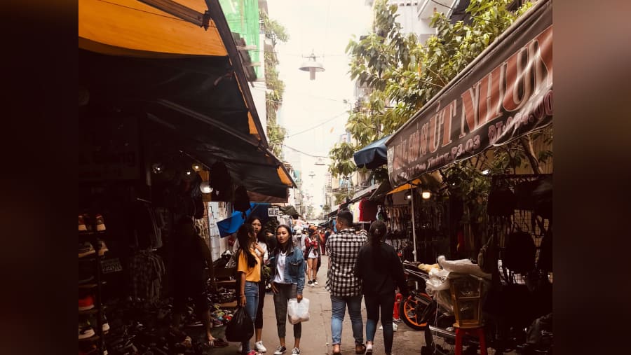 Shop for souvenirs in Ho Chi Minh