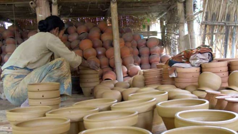 Pottery in Twante
