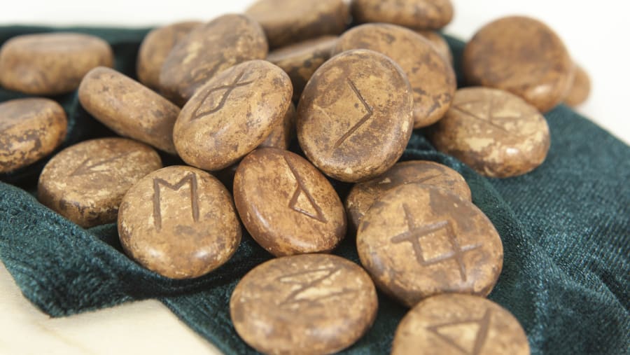 Rune-Making Tour In Eyrarkot