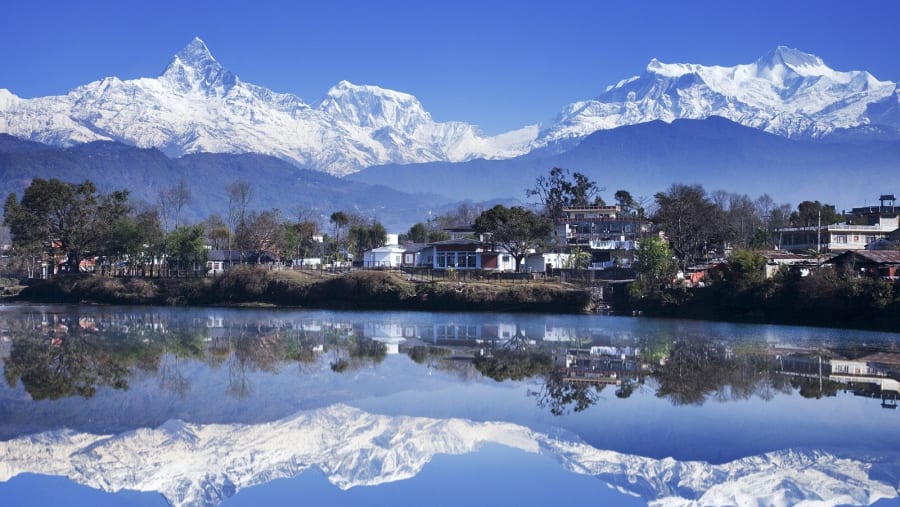 Stroll around Phewa lake, Nepal