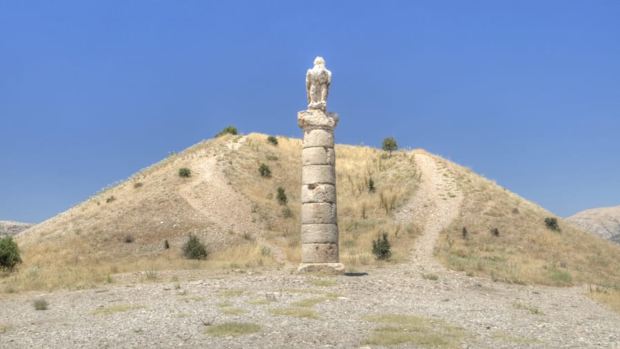 Karaku Tumulus Eagle, Turkey