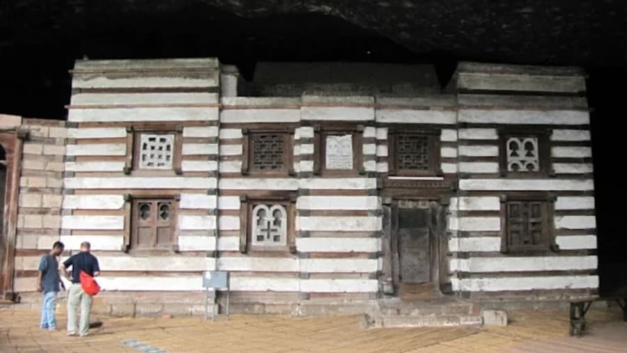 Yemrehana Krestos Church