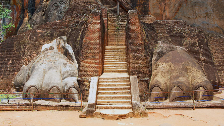 Entrance to Sigiriya's Lion rock