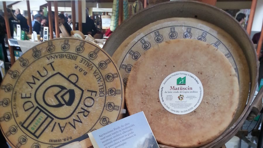 Local Formai de Mut cheese