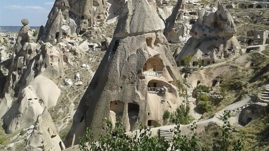 Enjoy sightseeing at the Uchisar Castle