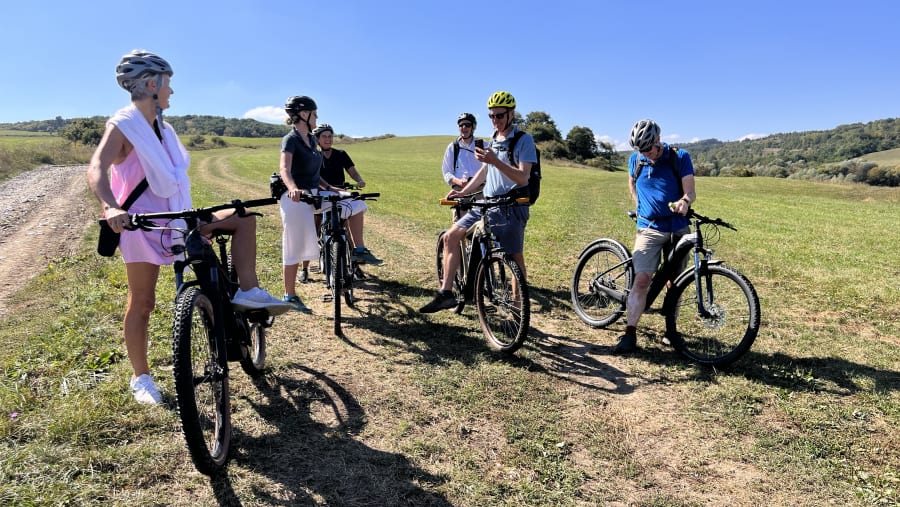 Travellers with cycles