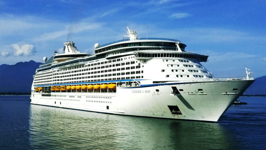 Cruise ship at Chan May Port