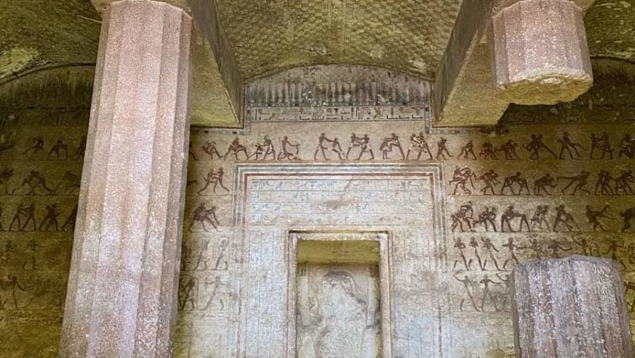Spot wall paintaings at Beni Hassan