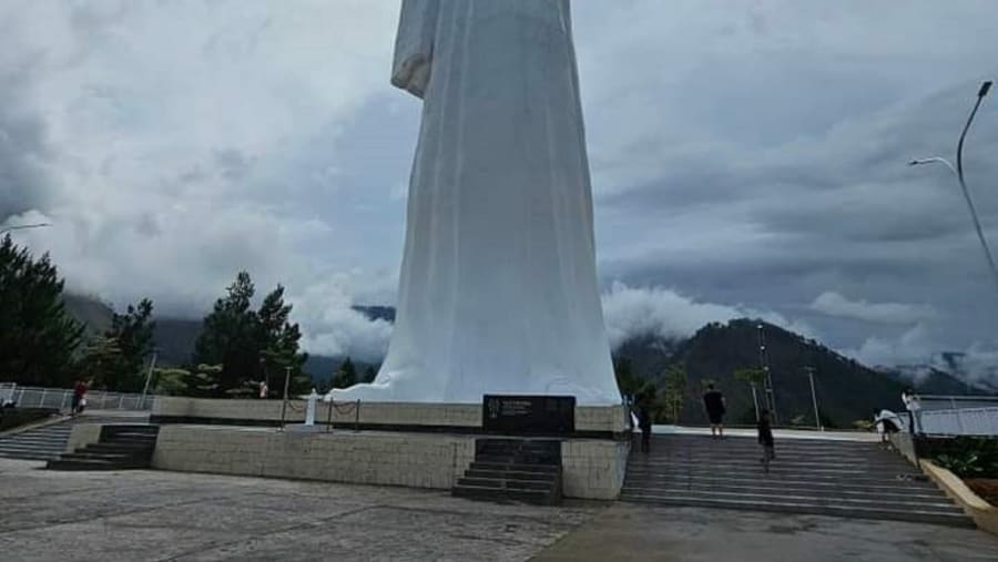 Jesus Christ statue