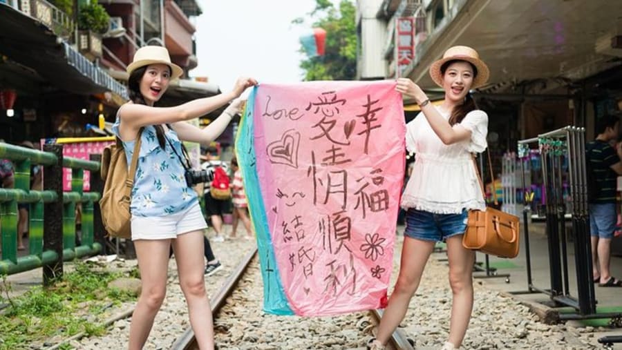 Release Sky Lantern in Taipei