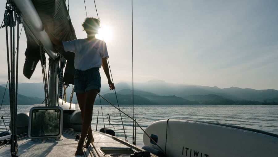 Traveller on a sailing experience