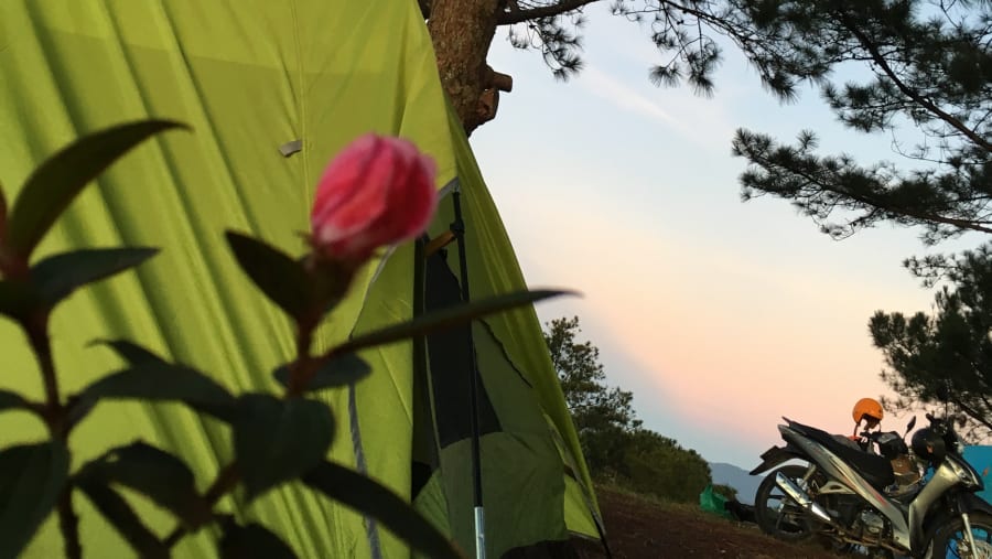 Sunrise in Da Lat highlands