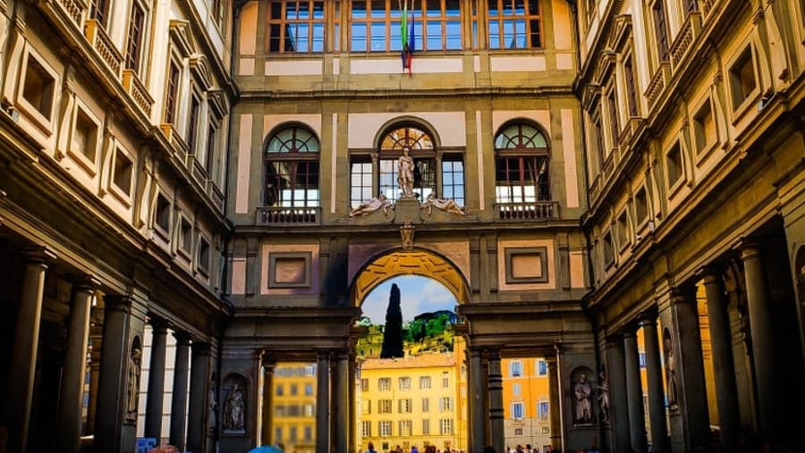 Uffizi Gallery From Outside