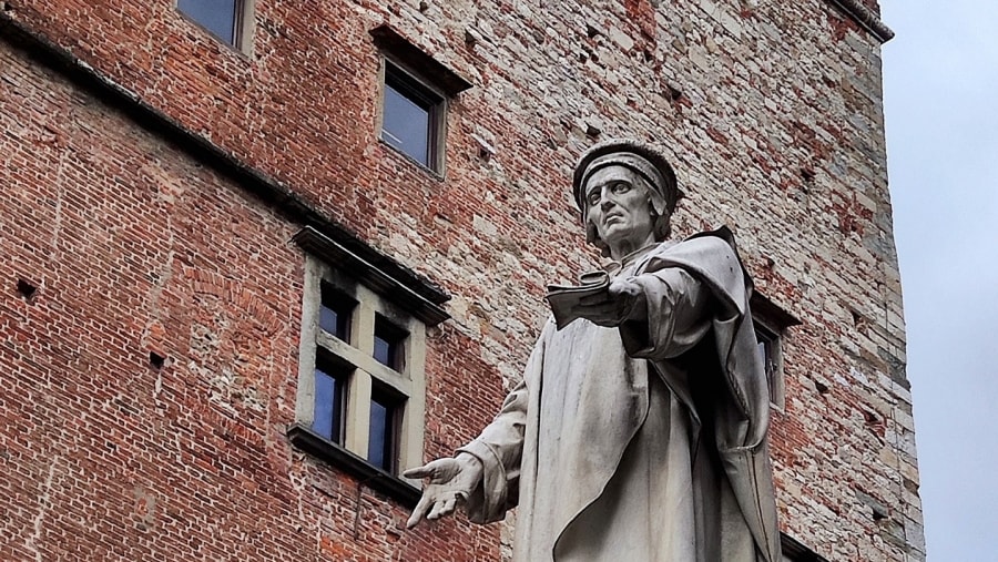Statue Of Datini