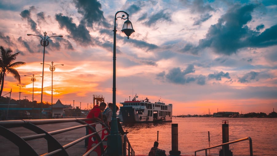 Full Day Sightseeing In Pontianak City