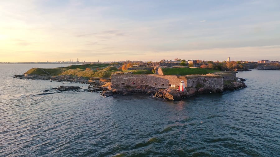 Visit Suomenlinna