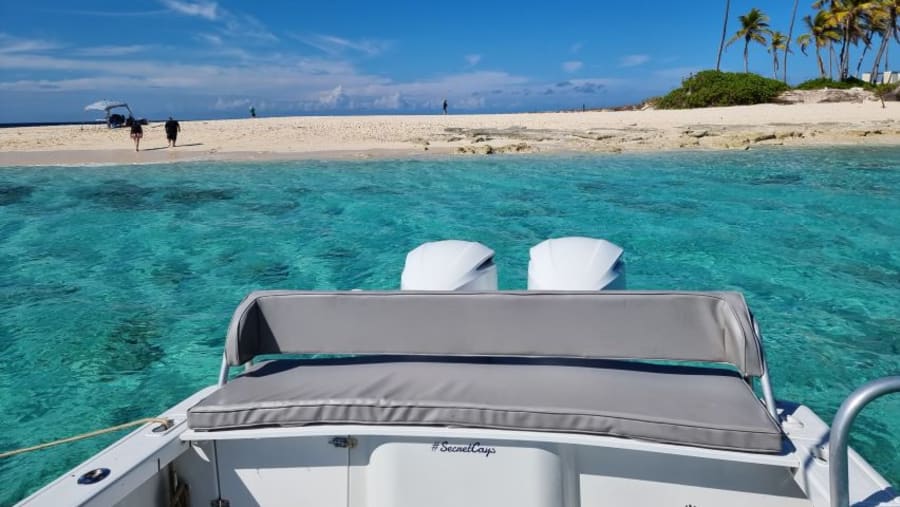 Boat ride to Green Cay
