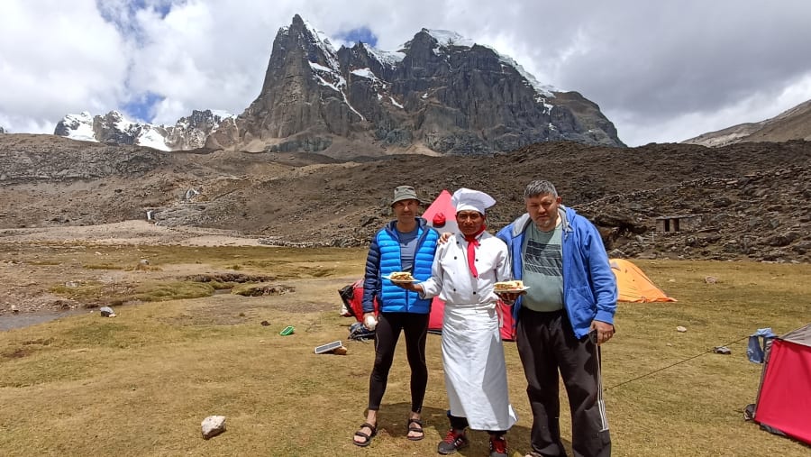 Cordillera Huayhuash Trek