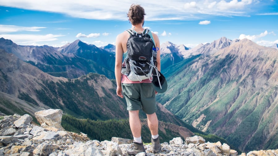 Happy Tourist Trekking