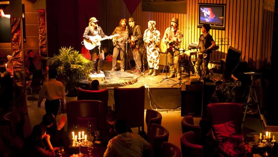 Listen Live Music