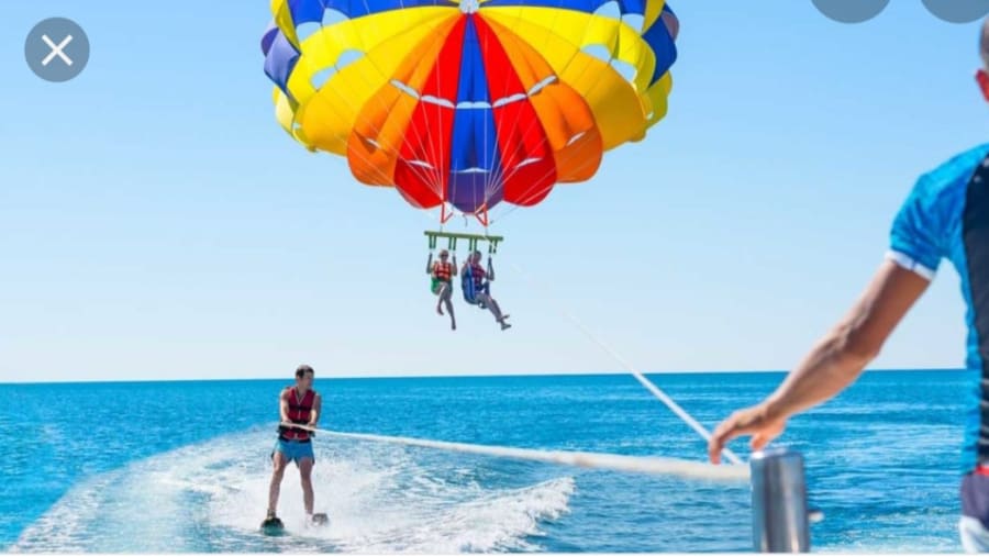 Parasailing/water skiing in Orient Bay