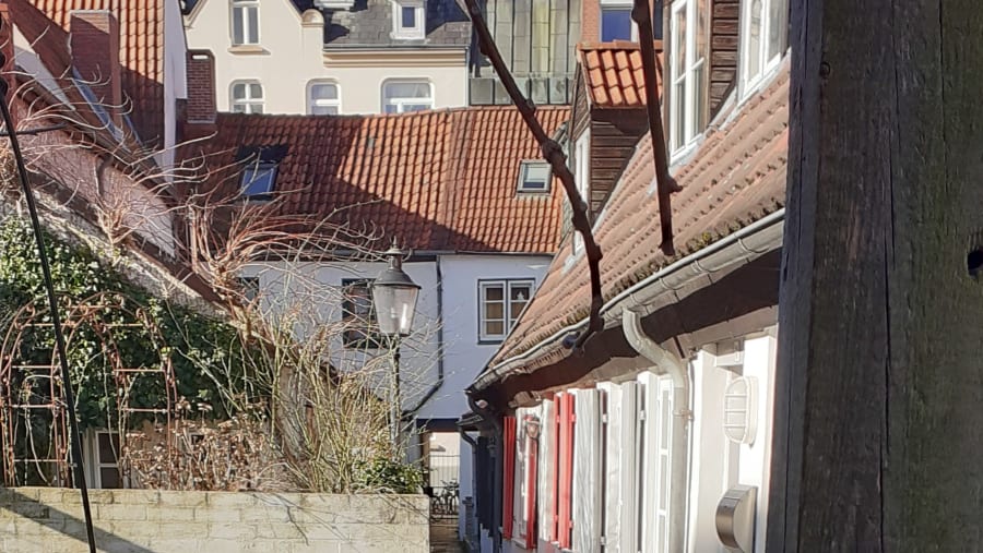 Lubek's alleyways