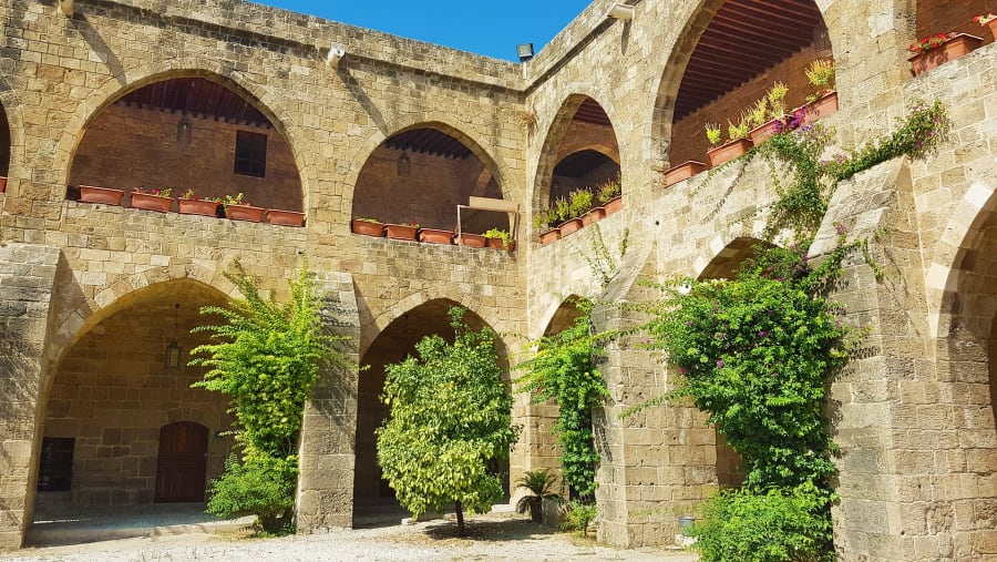 Castle Of Crusaders In Sidon