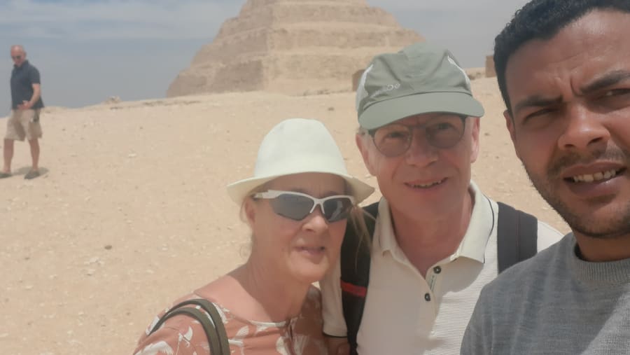 Take a picture of the Pyramids in Cairo