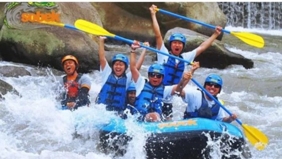 Fun in rafting