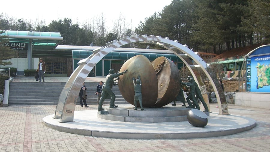 Visit the War Memorial Museum