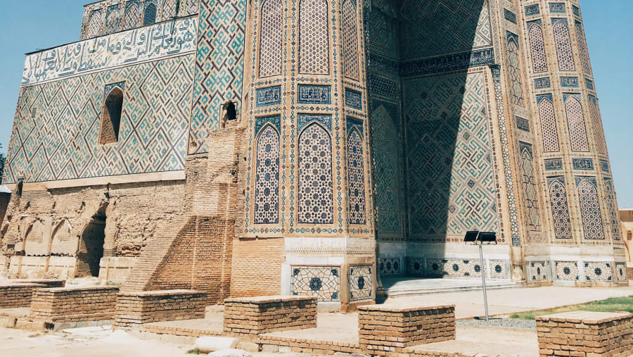 Explore the Registan Square