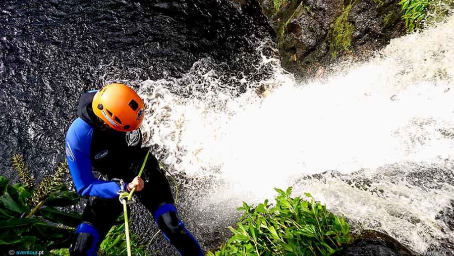 Batismo de Canyoning na ilha de São Jorge