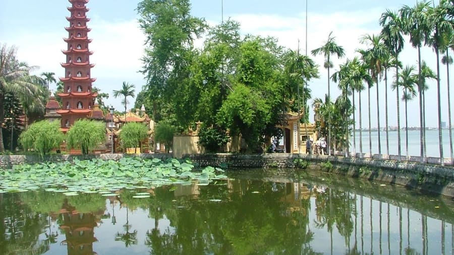 Explore the Tran Quoc Pagoda in Vietnam
