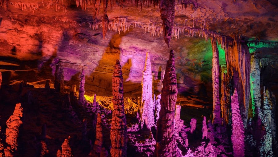 3 Days Zhangjiajie Highlights Tour Covering Avatar Mountains Glass Bridge and Tianmen Mountain