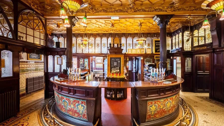 Liverpool Pub Crawl