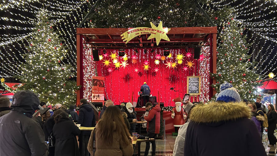 Group visit to the main Christmas Markets in Cologne