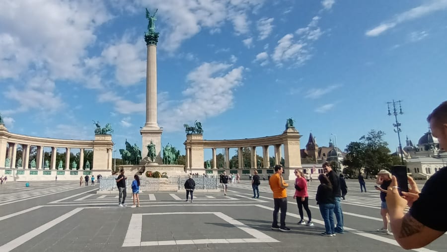 Heroes' Square